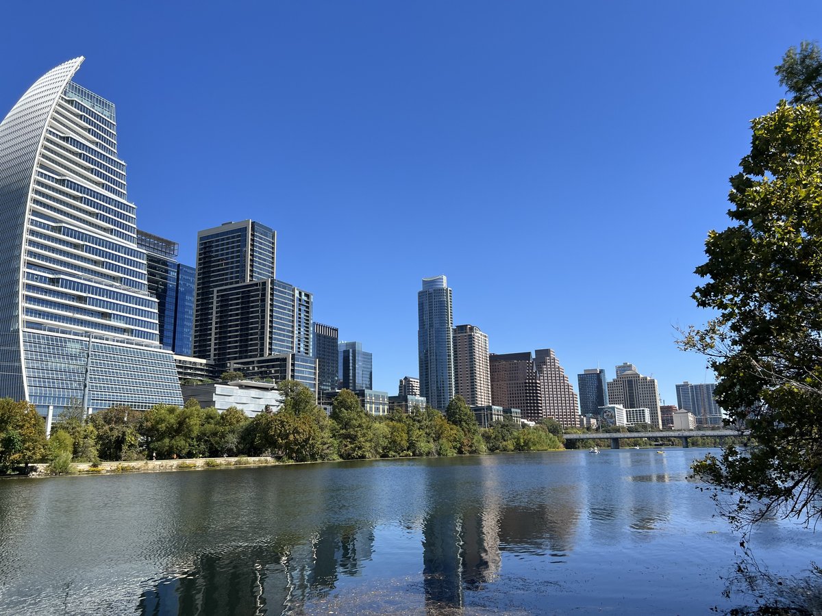 Where to Sell Art in Austin: A 2026 Guide for Sellers