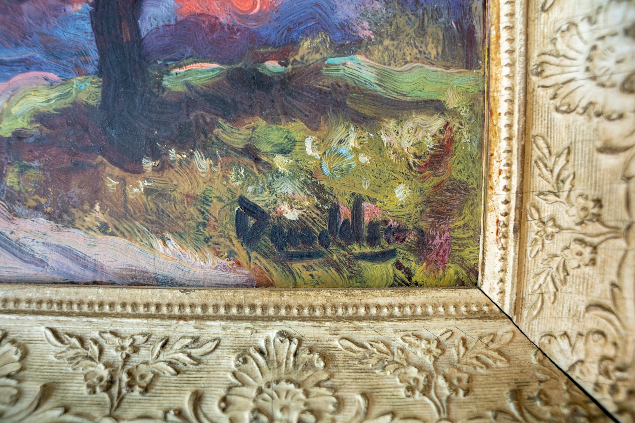 Signature detail